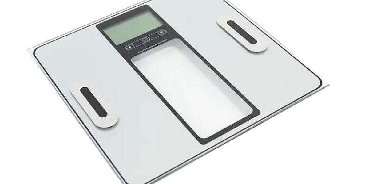 Bluetooth Kitchen Scale reminds users when to add ingredients and how much to add