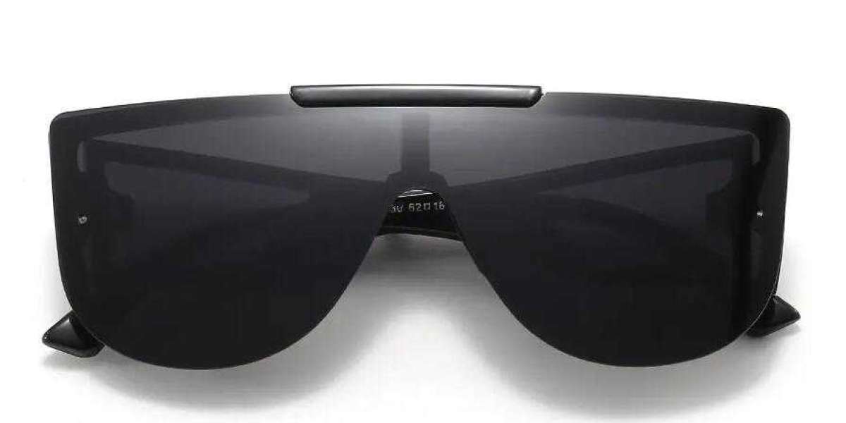 Oversized Fashion Sunglasses add another layer of practicality to stylish designs